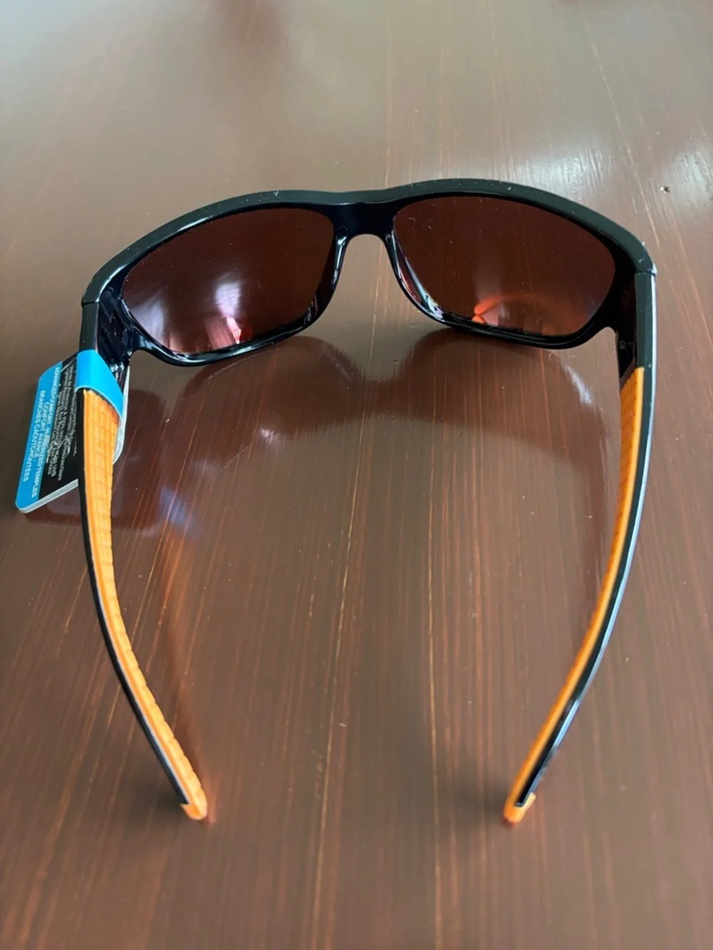 Foster Grant 100% UVA-UVB protect,black frame,rainbow mirror lens, rubber temple